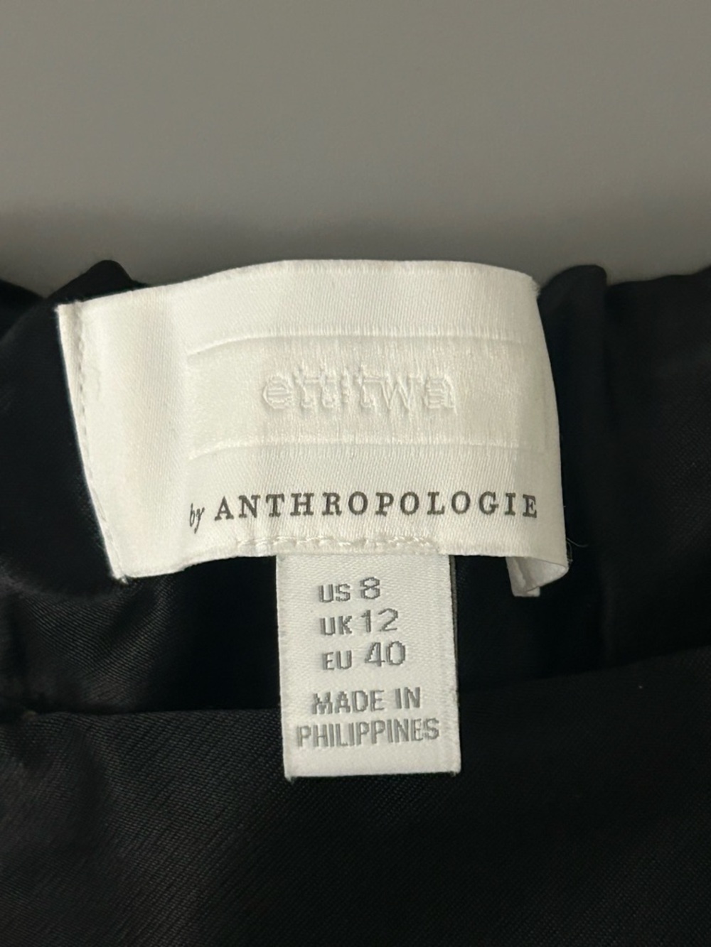 Anthropologie Ettitwa Black Satin Tie-Waist Tapered Pants Size 8 - Picture 8 of 10
